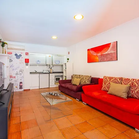 Milos By Algarve Vacation شقة *