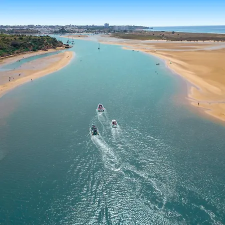 Milos By Algarve Vacation شقة *